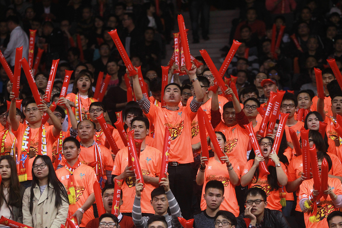 赛场“最感人的集体庆祝”,凝聚胜利的喜悦的简单介绍 赛场“最感人的集体庆祝”,凝聚胜利的喜悦的简单介绍