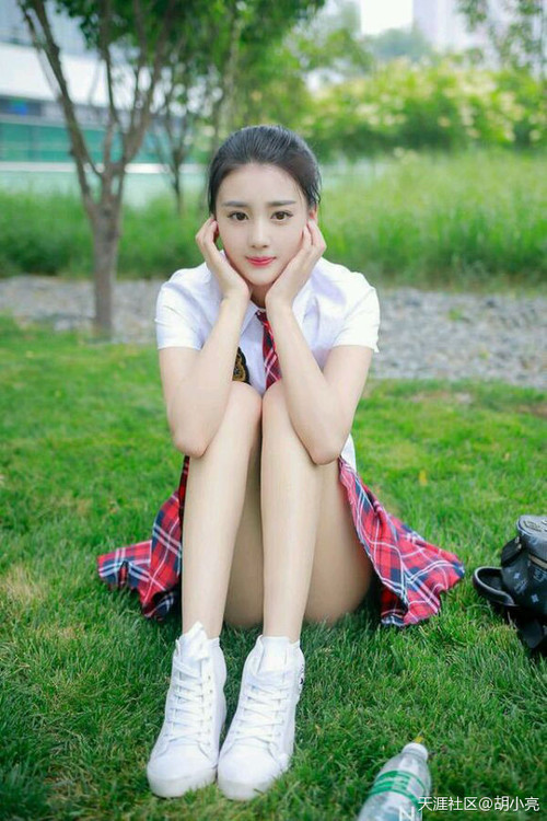 德甲比赛精彩纷呈,关键扑救扭转局势,战术多变,德甲赛制介绍