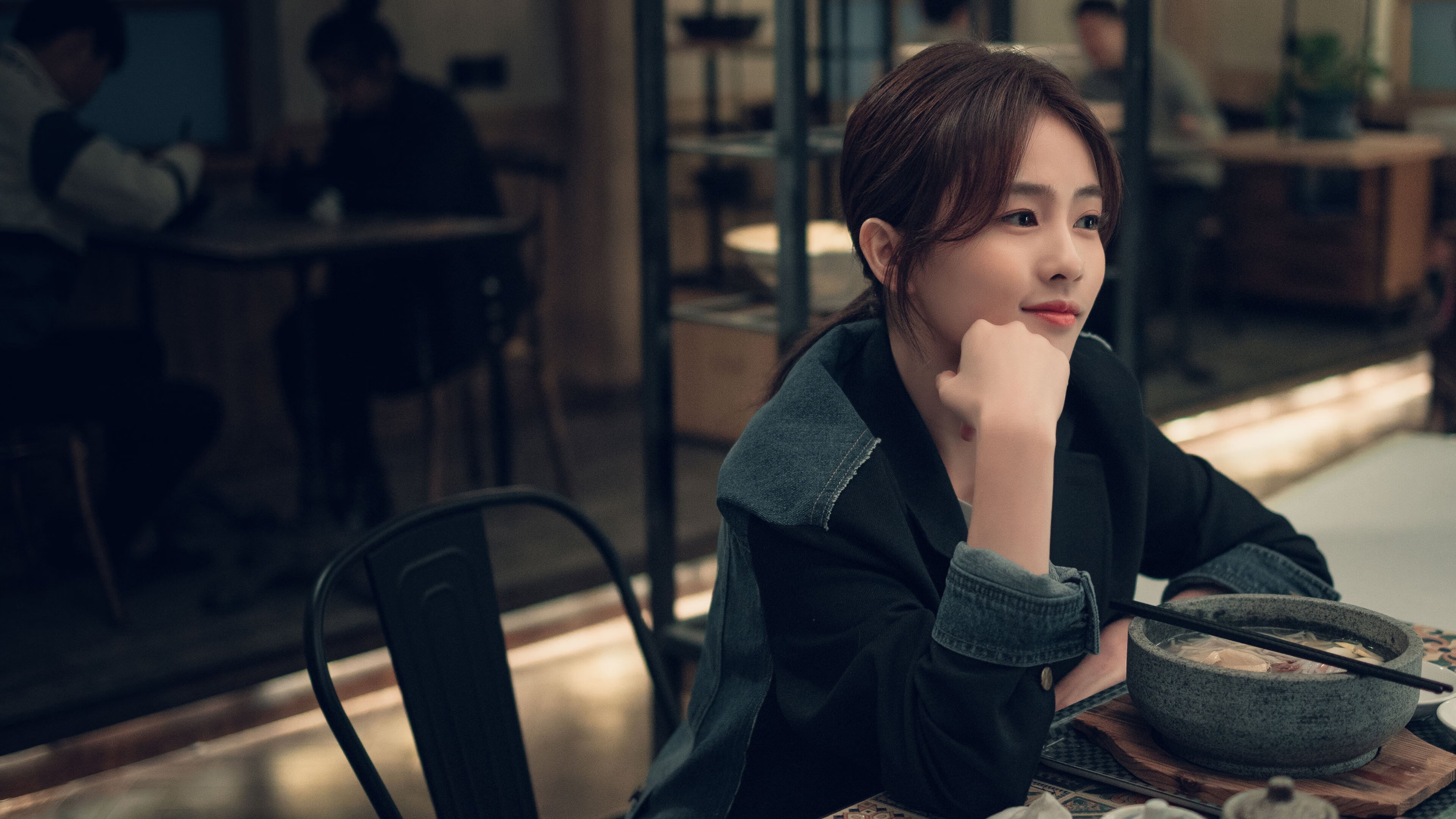 爱游戏体育平台-足球官方主题歌发布助燃新赛季热情，足球首歌叫什么