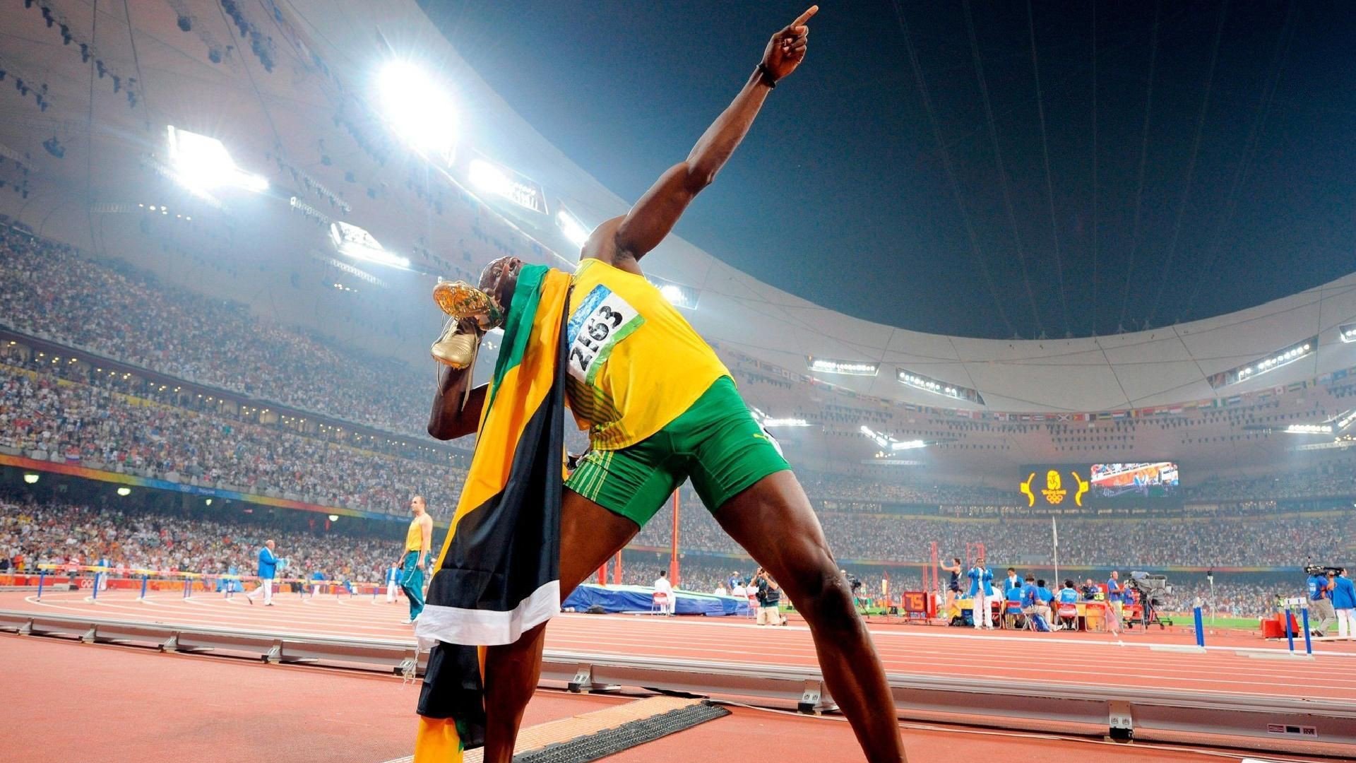 爱游戏综合娱乐-桑德罗复出未果，尤文图斯中场暂缺，尤文 桑德罗