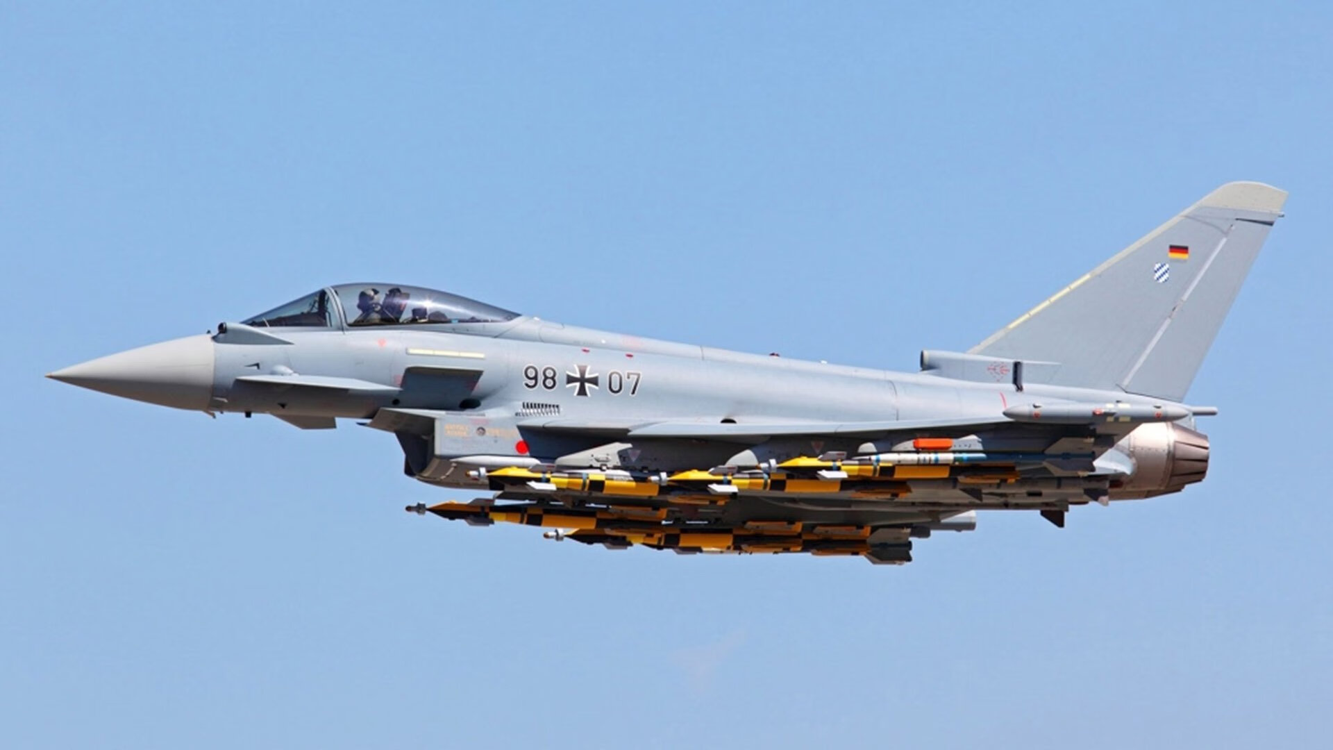 爱游戏中国官方网站平台-热刺客场负于利物浦，德比失利