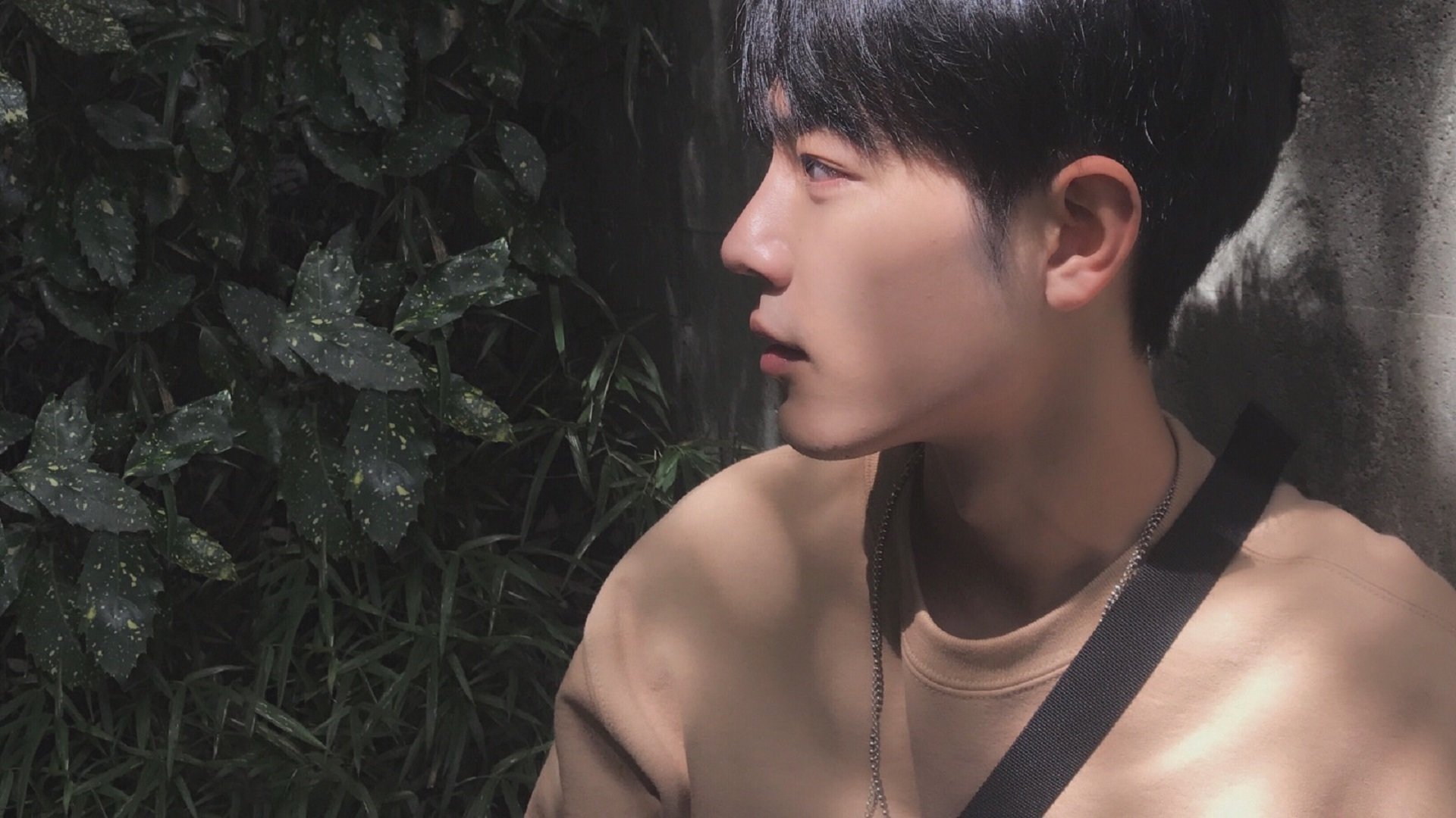 爱游戏体育-经典回放：那些令人难忘的篮球瞬间，难忘的篮球联赛