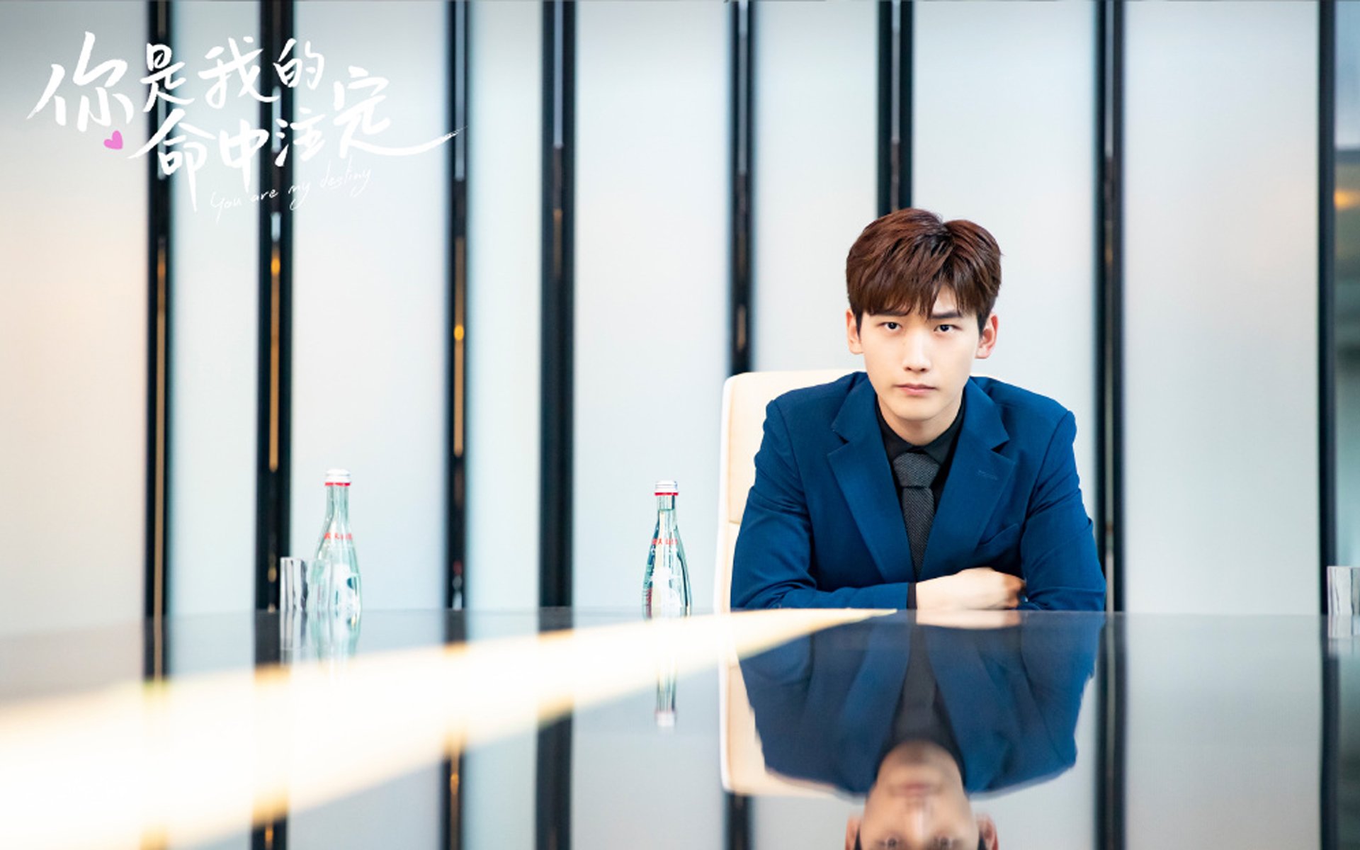 娱乐与竞技结合:足球明星的跨界合作,足球巨星和娱乐明星谁的影响力大