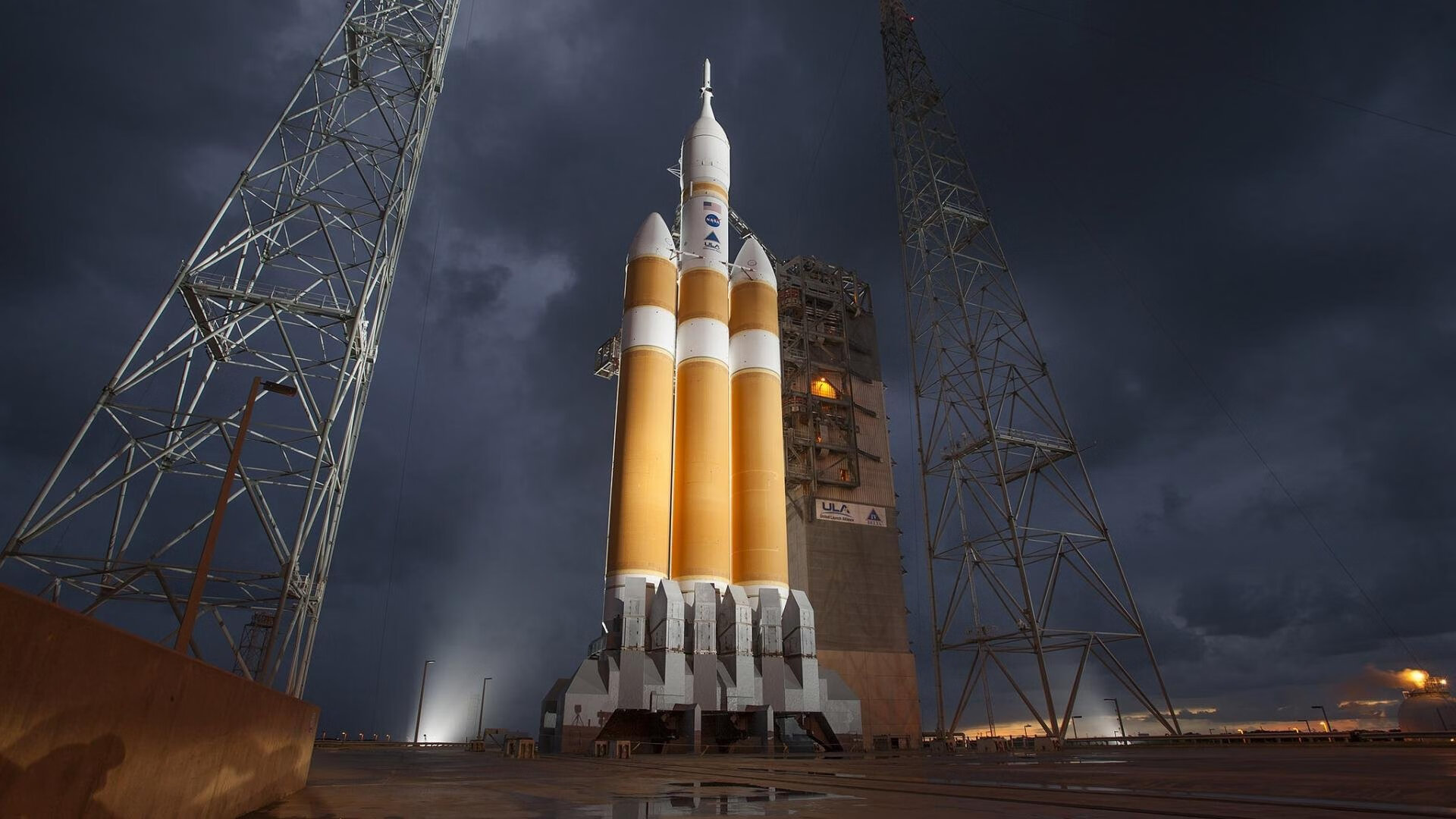 爱游戏 电竞-热刺前场逼抢改变进攻节奏频率，热刺进球破百