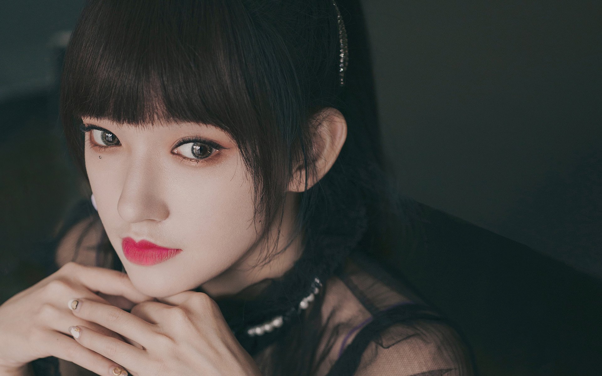 爱游戏登录入口-关键比赛前主教练临时调整战术意图引发外界猜测，主教练上场比赛