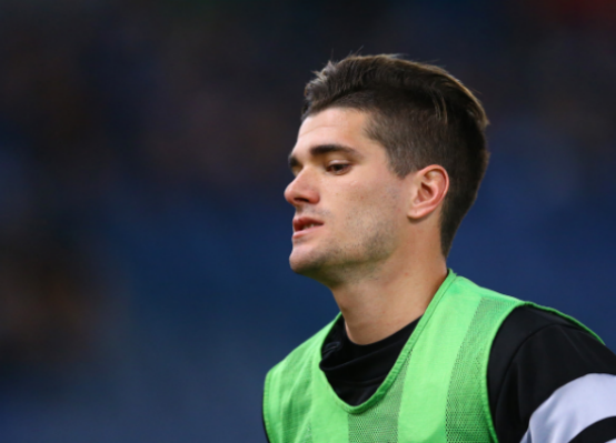 爱游戏体育:西甲的年轻天才：如何在大赛中展现自我的简单介绍